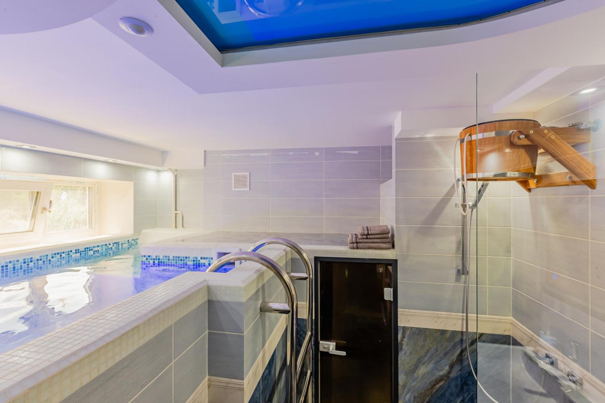 Luxury With Pool And Hammam